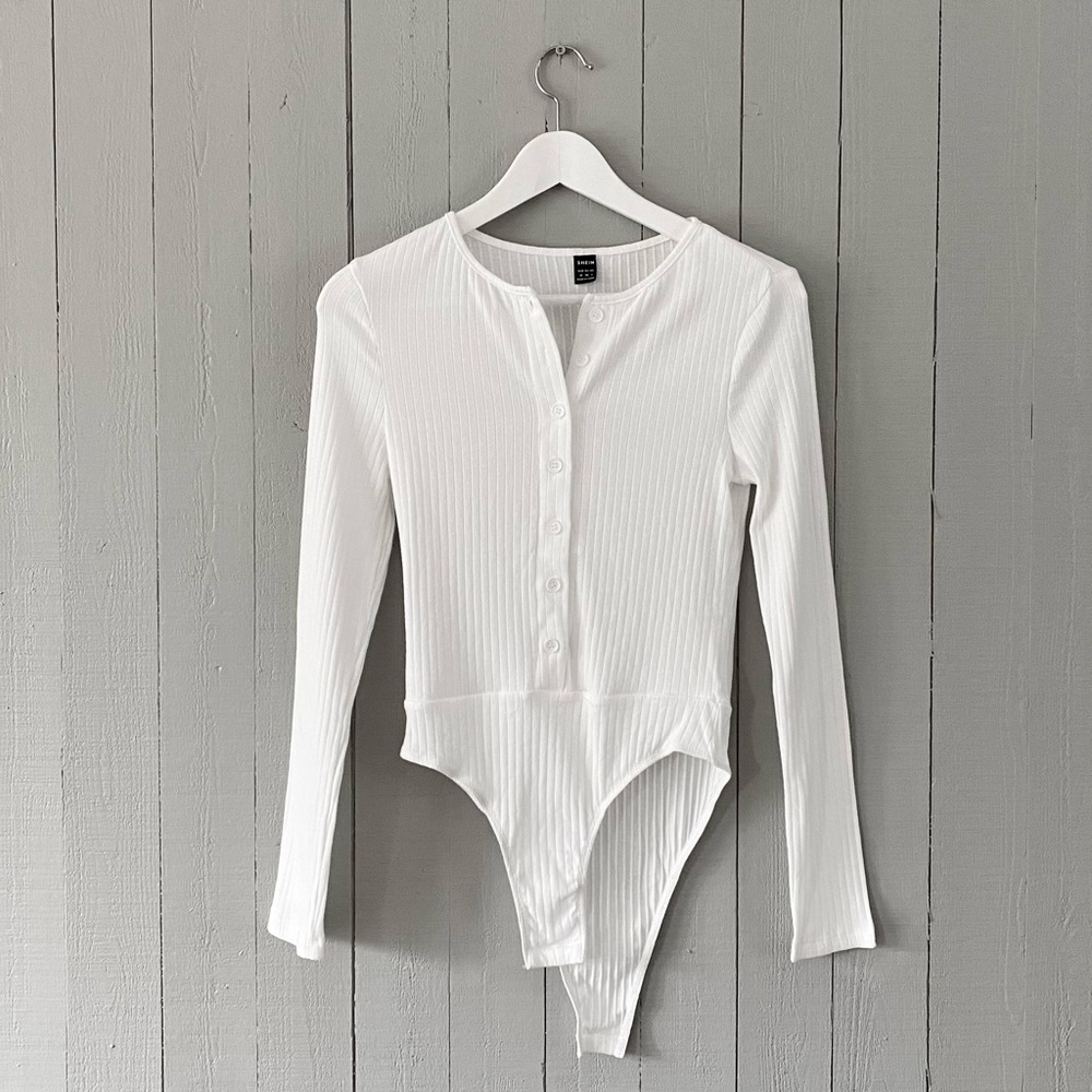 SHEIN Ribbed Bodysuit